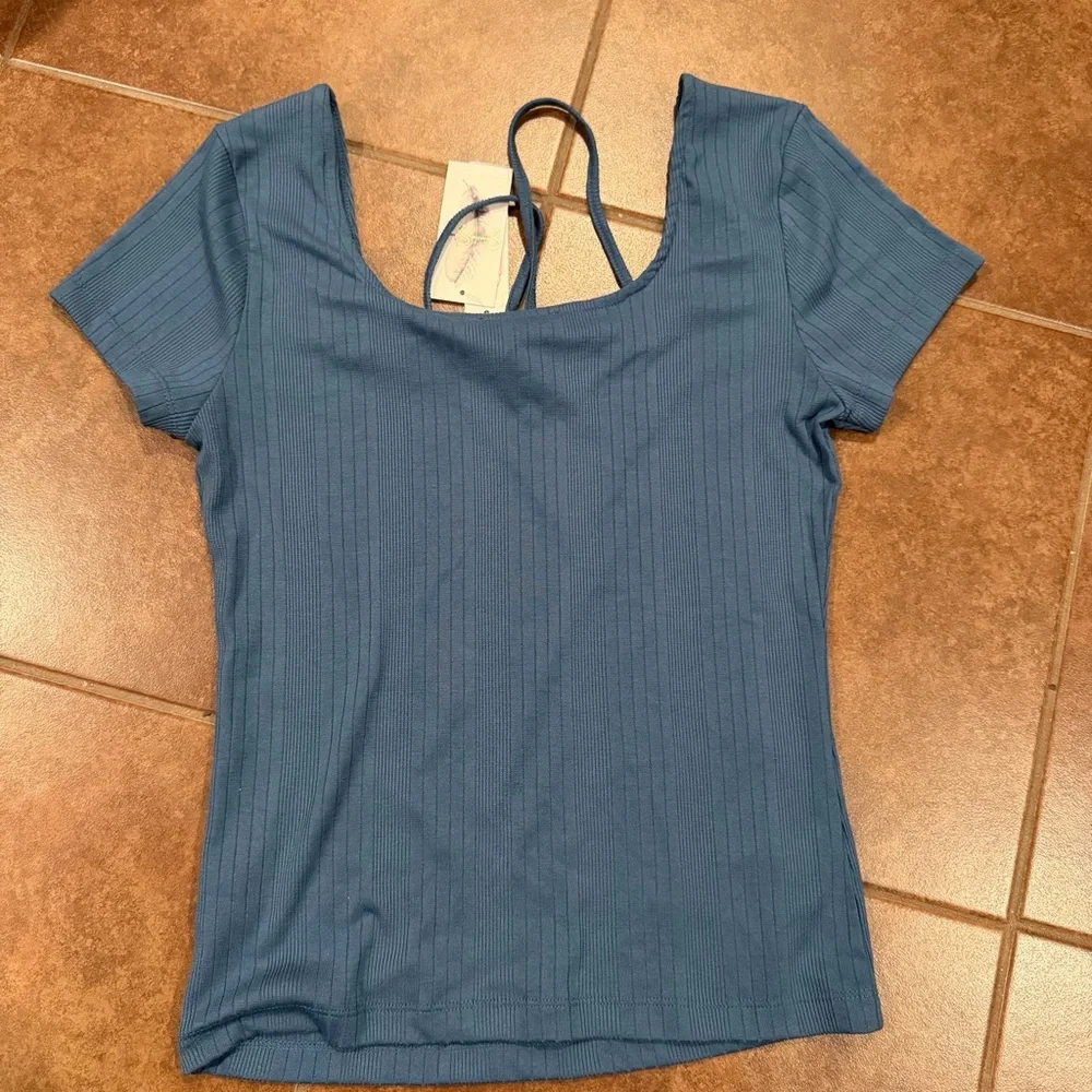 Jessica Simpson Blue Ribbed Top - Picture 3 of 3